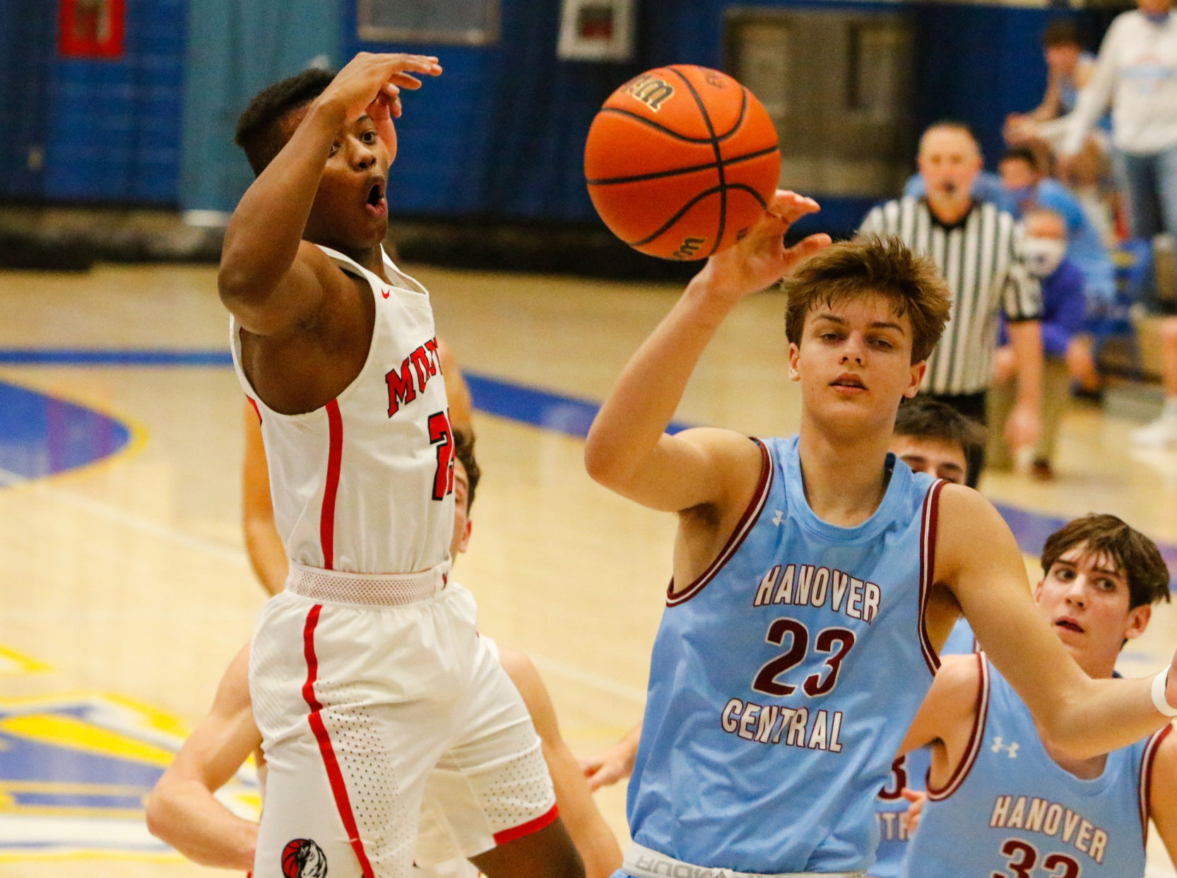 Highland Holiday Hoopfest Championship - Munster vs. Hanover Central